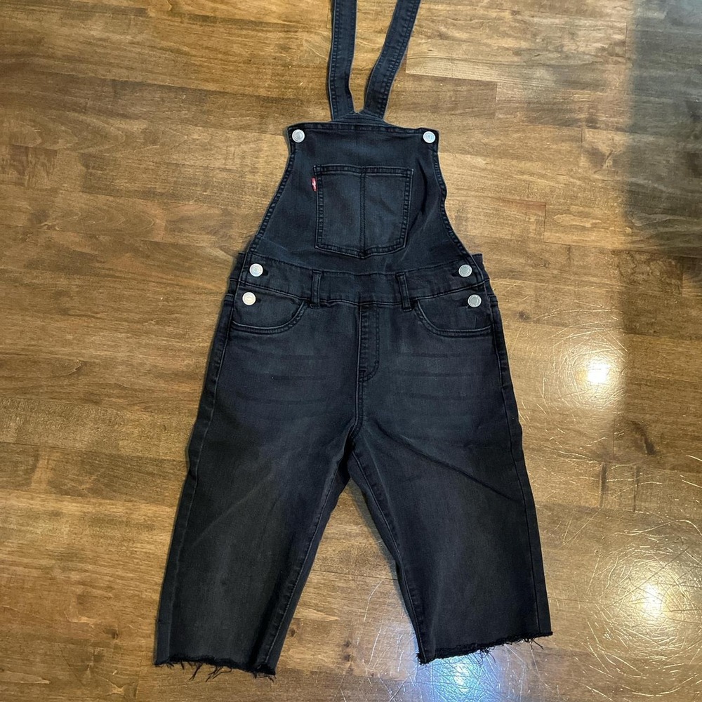 Youth black denim Levi's short overalls 12 skater school